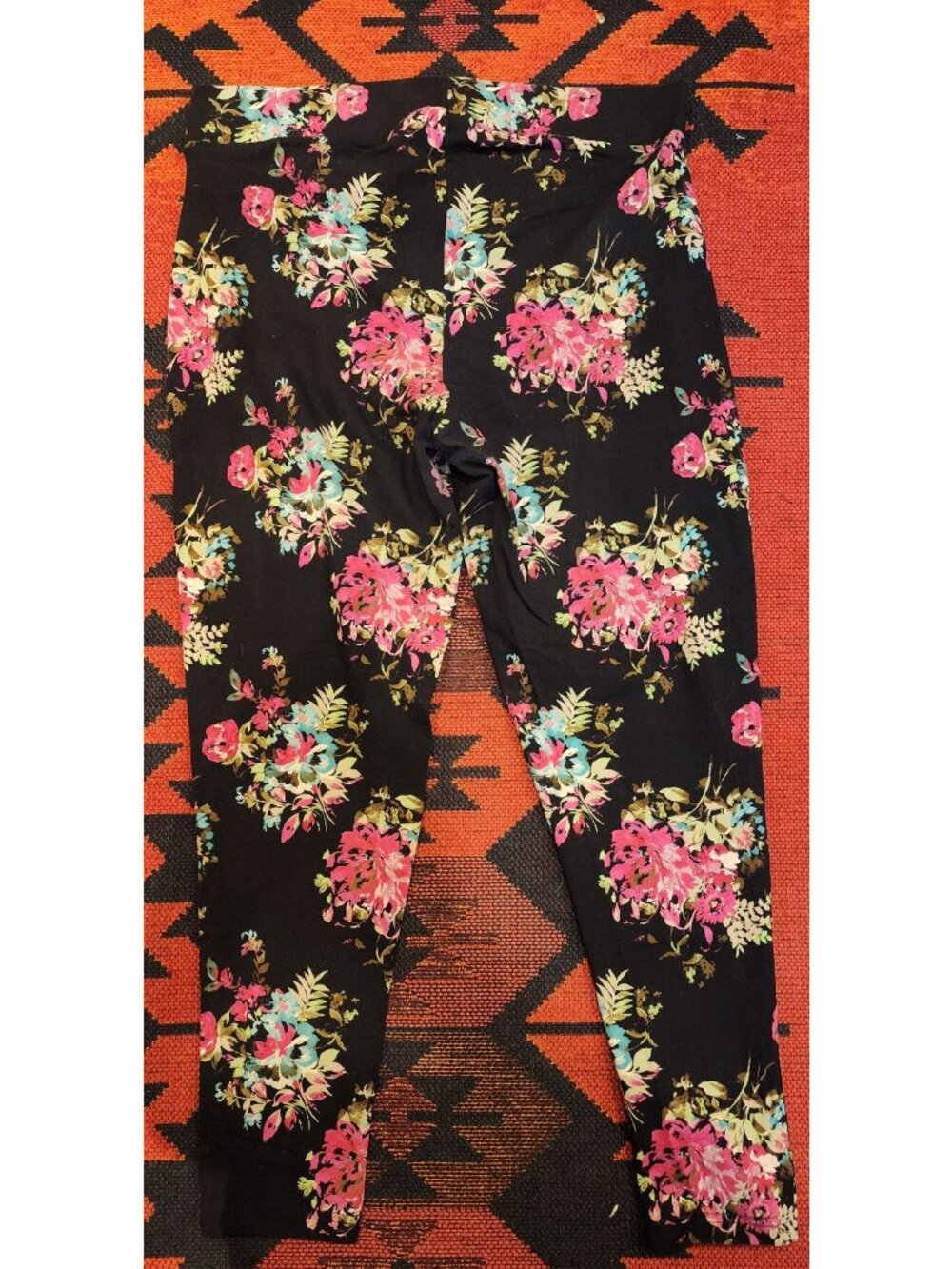 Floral Print Leggings By Torrid - Size 1 - Black With Pink & Blue Flowers